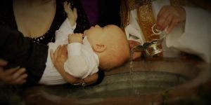 Cazul bebelușului mort după botez la Suceava